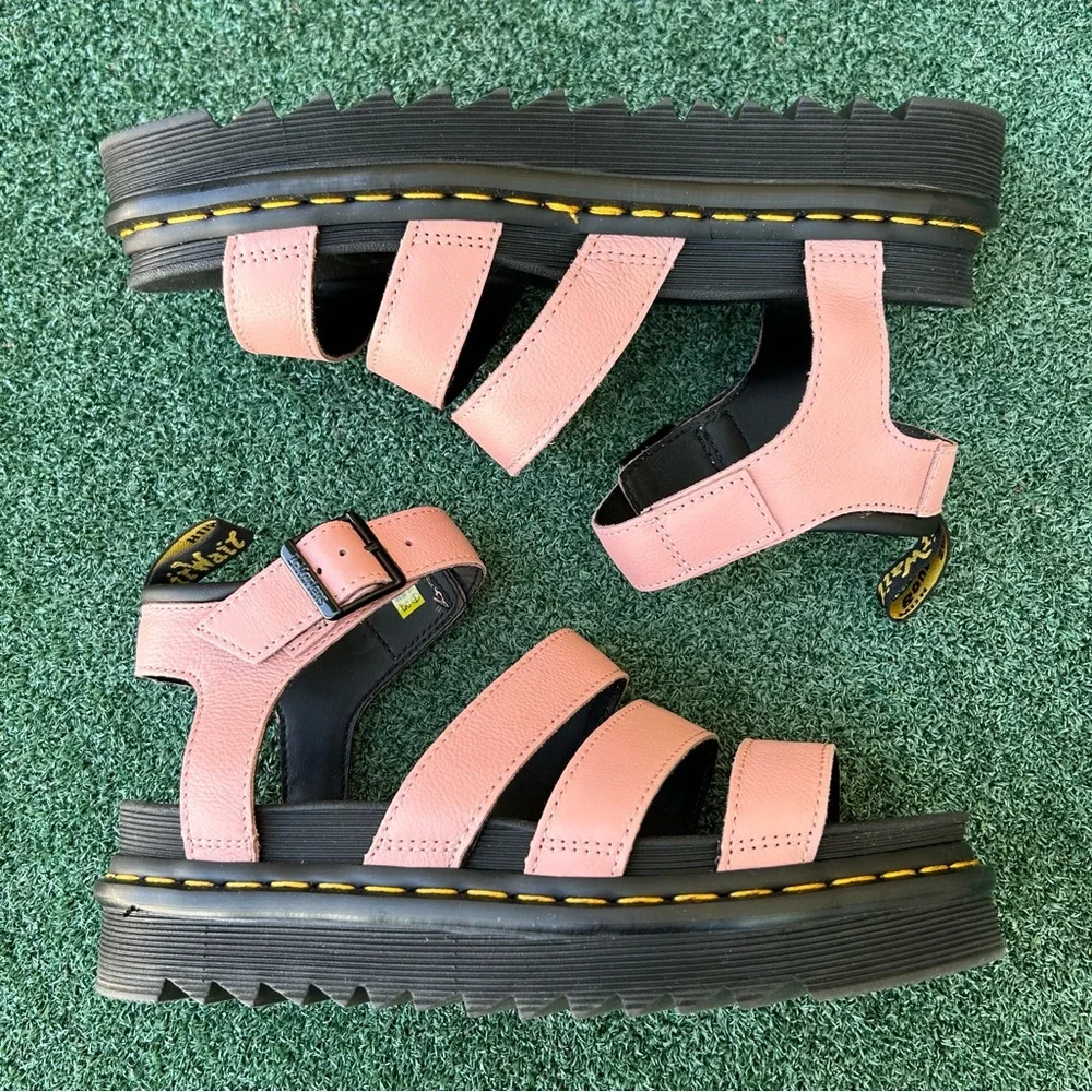 NWT Dr. Martens Blaire Strap Sandal Pisa Leather Peach Pink Beige 8